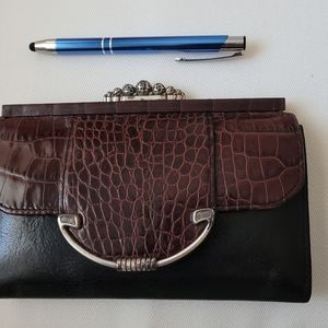 Brighton Wallet